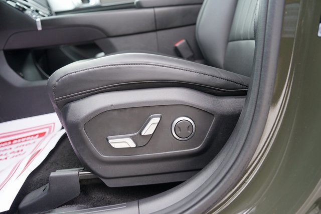 Used 2025 Hyundai Santa Fe SEL image 13