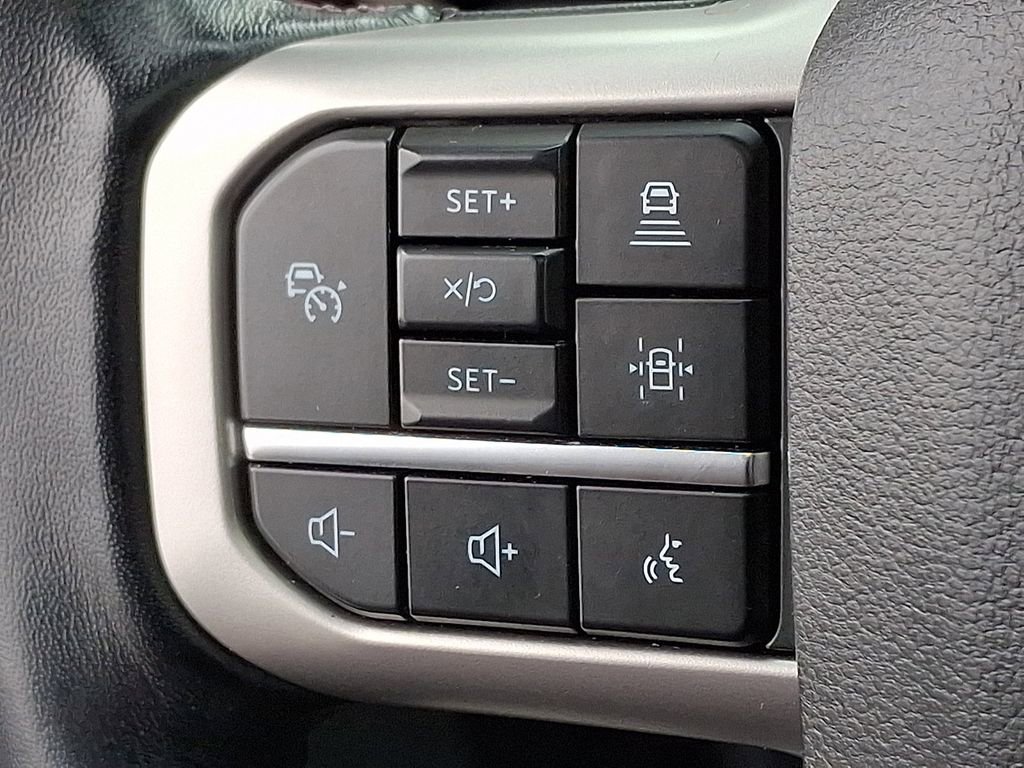 Certified 2024 Ford Expedition Limited image 24