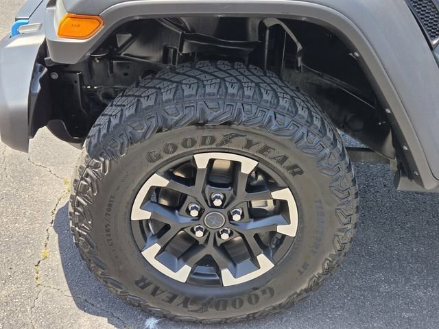 Used 2024 Jeep Wrangler Unlimited Rubicon 4xe AWD/4WD image 16