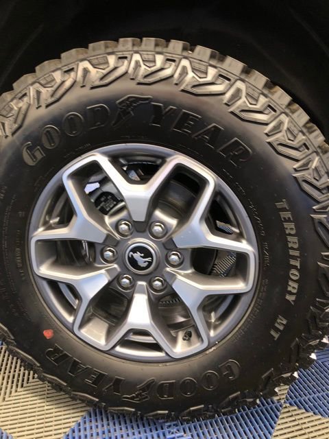 Certified 2025 Ford Bronco Badlands image 12