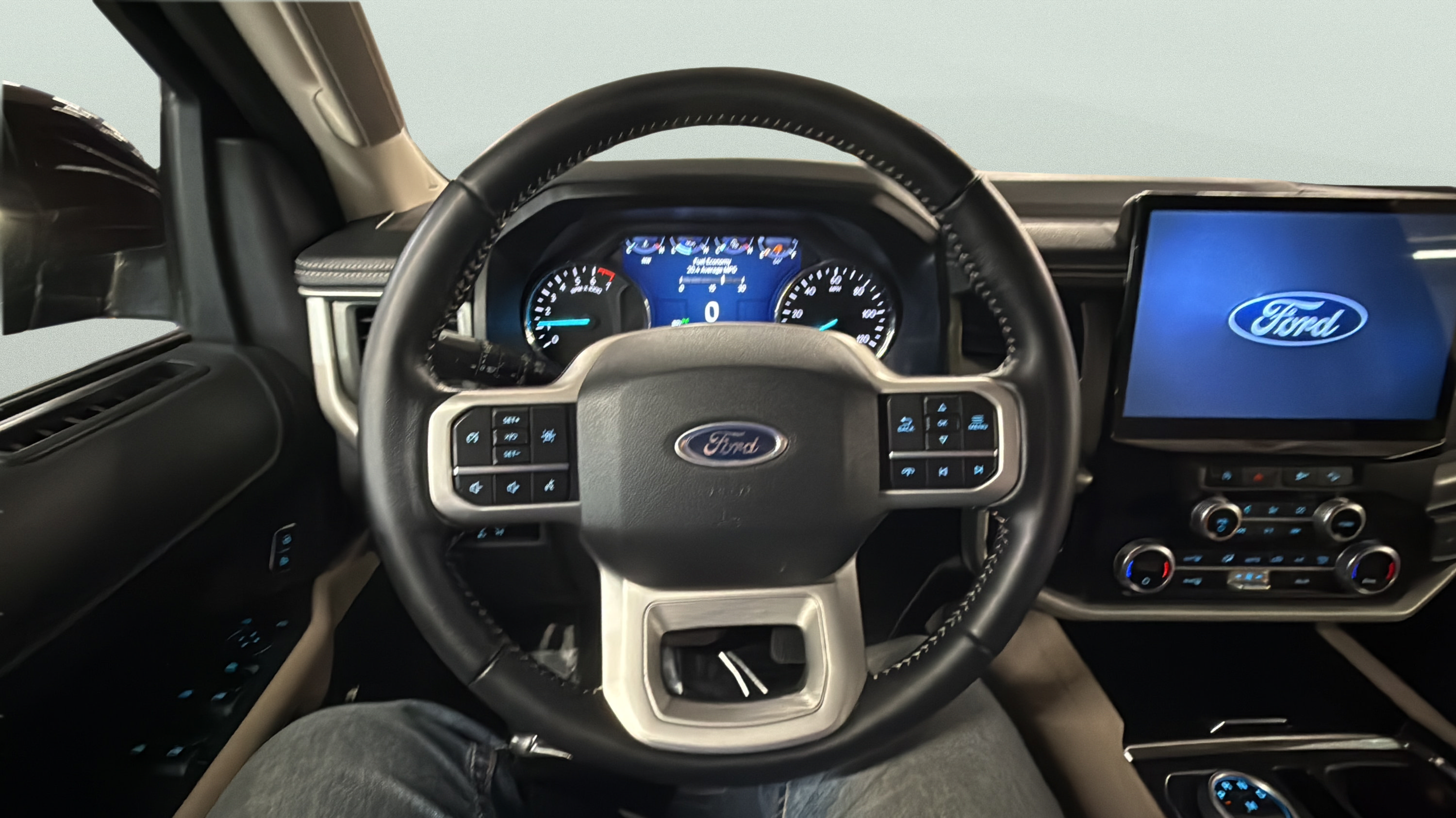 Certified 2023 Ford Expedition XLT AWD/4WD image 21