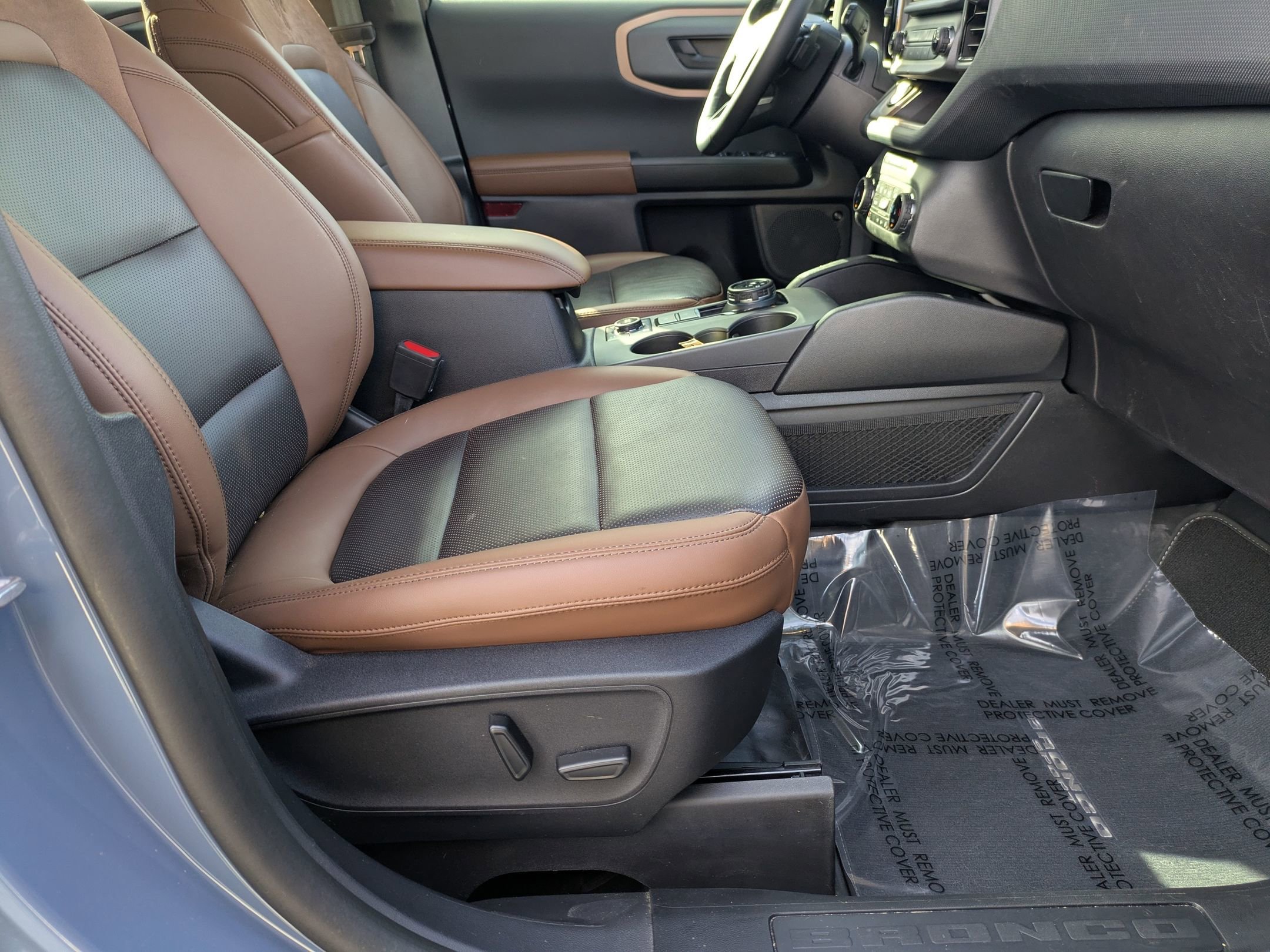 Certified 2024 Ford Bronco Sport Badlands w/ Premium Package image 40