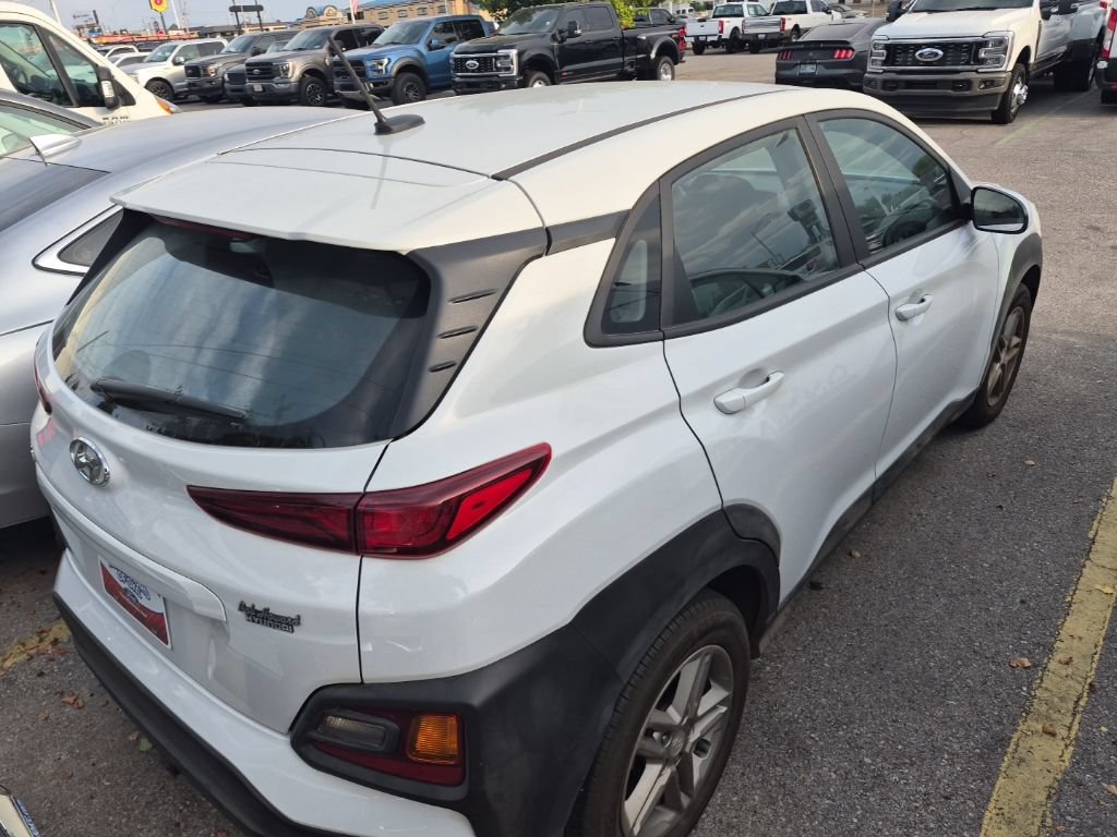 Used 2021 Hyundai Kona SE FWD image 13