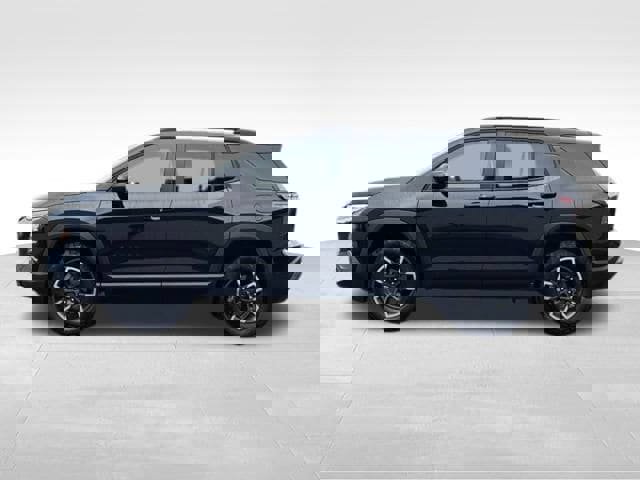 Used 2025 Chevrolet Equinox ACTIV image 6