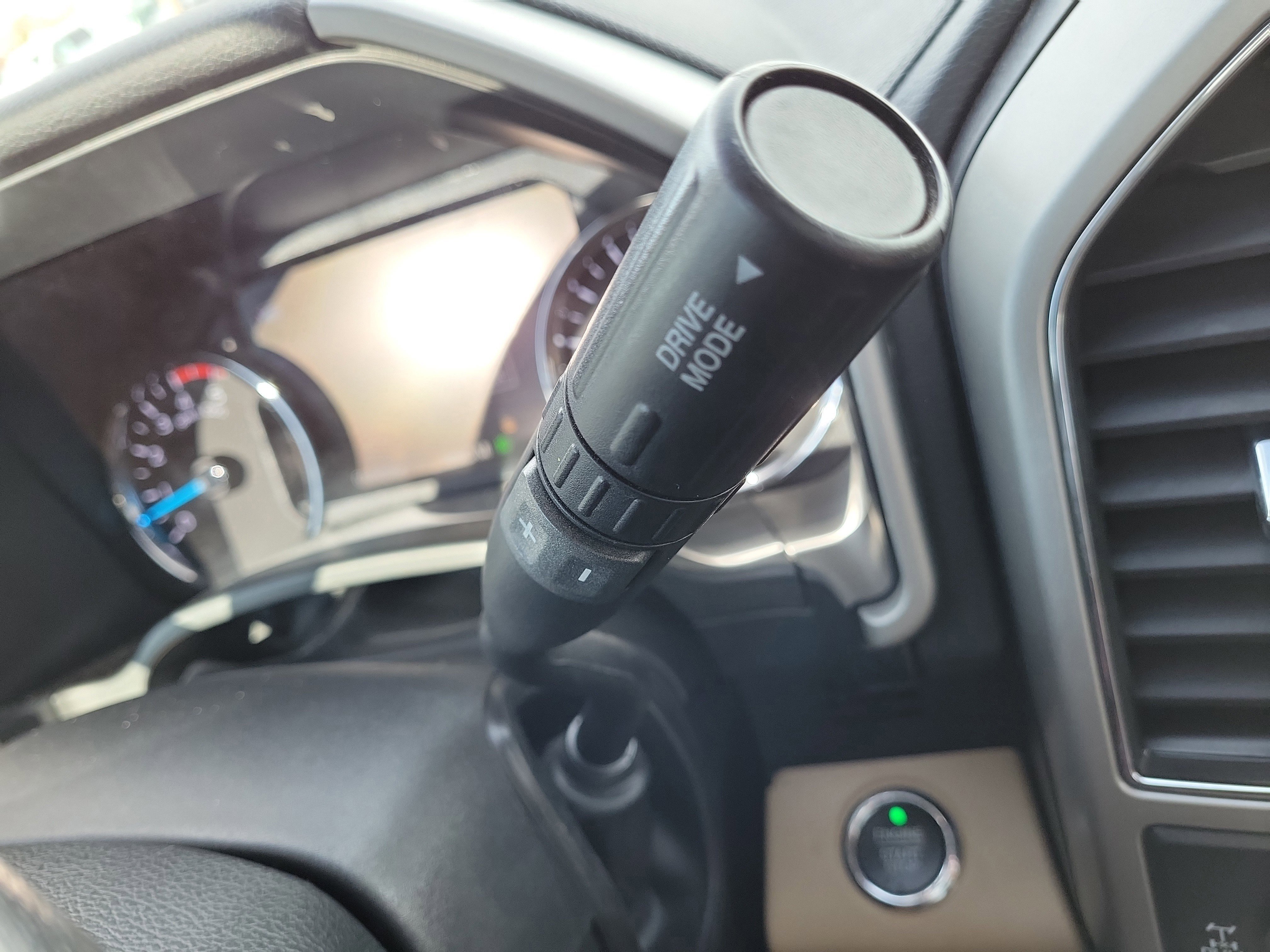 Certified 2021 Ford F250 Lariat w/ Lariat Ultimate Package image 40