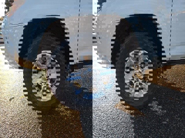 Used 2022 Toyota 4Runner SR5 Premium image 4