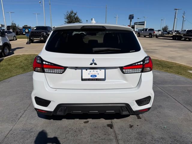 Used 2024 Mitsubishi Outlander Sport AWD image 2