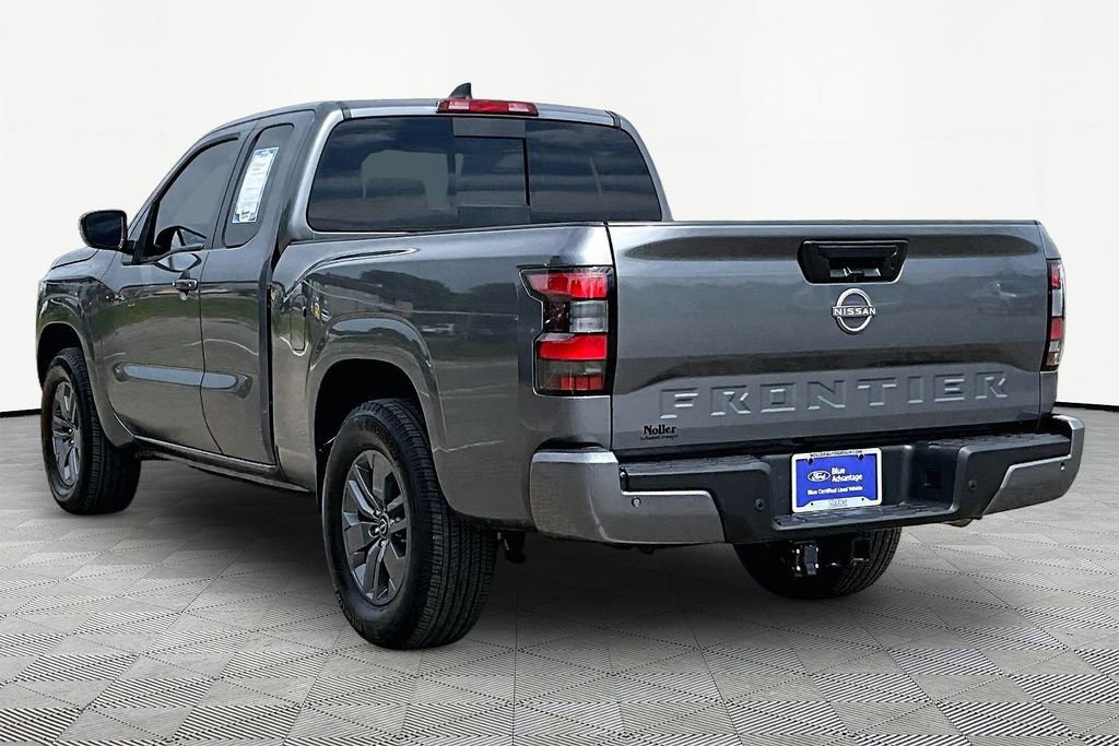 Used 2025 Nissan Frontier SV RWD image 13