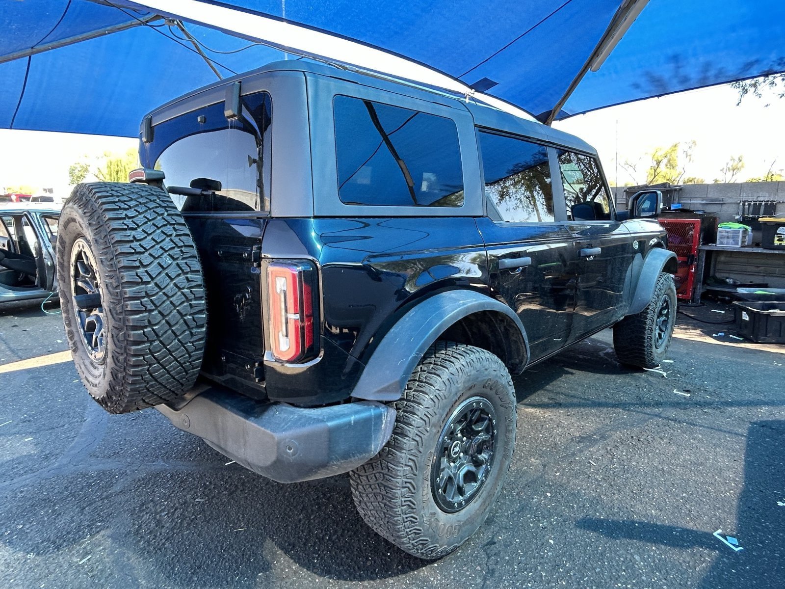Certified 2024 Ford Bronco Wildtrak AWD/4WD image 3