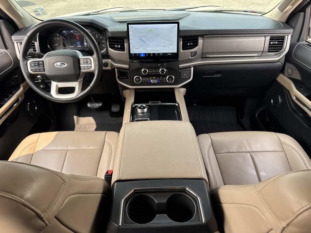 Certified 2022 Ford Expedition XLT RWD image 19