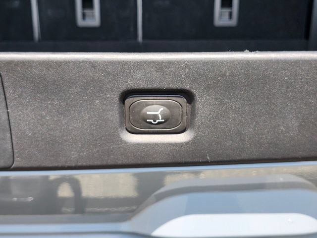 Certified 2025 Ford Expedition Active AWD/4WD image 39