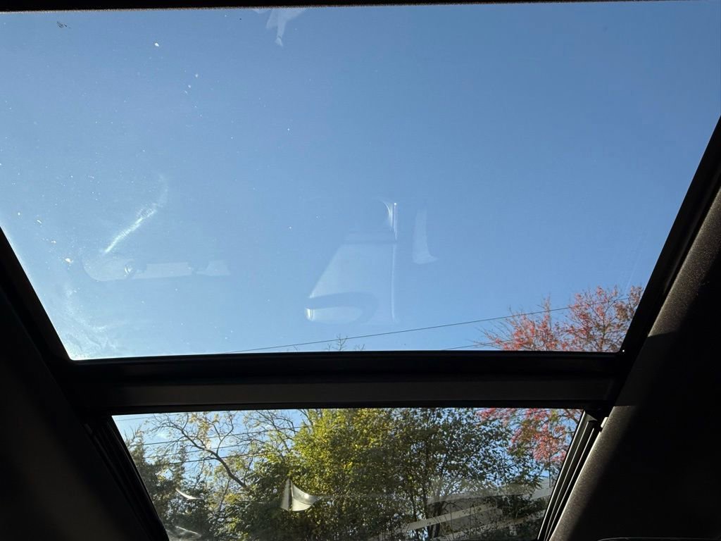 Certified 2022 Ford F150 XLT w/ Equipment Group 302A High image 12