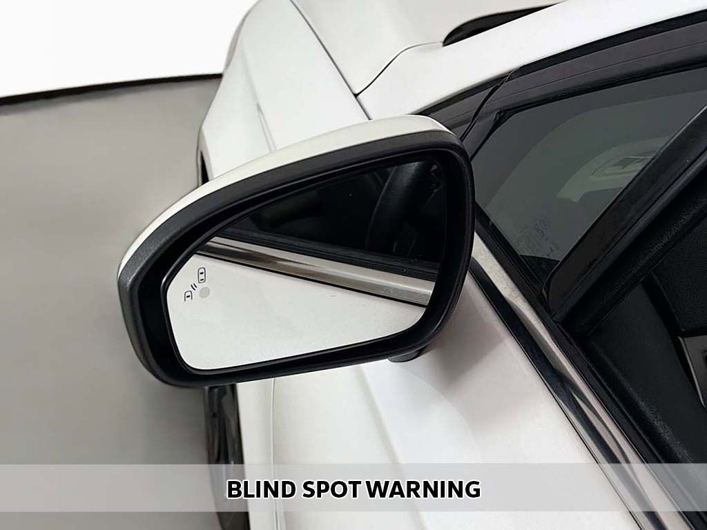 Certified 2019 Ford Fusion SE w/ Equipment Group 151A image 5