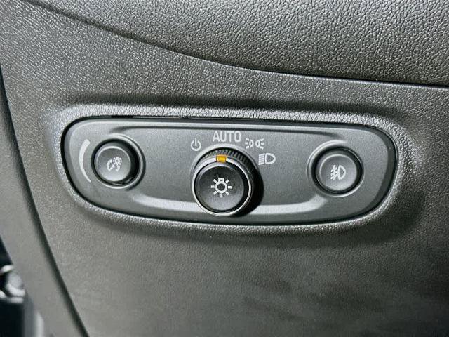 Used 2024 Chevrolet Equinox Premier AWD/4WD image 27