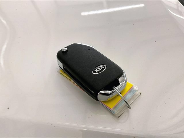 Used 2021 Kia Seltos LX AWD/4WD image 9