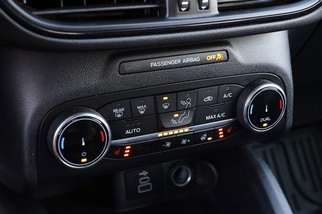 Certified 2024 Ford Escape ST-Line image 17