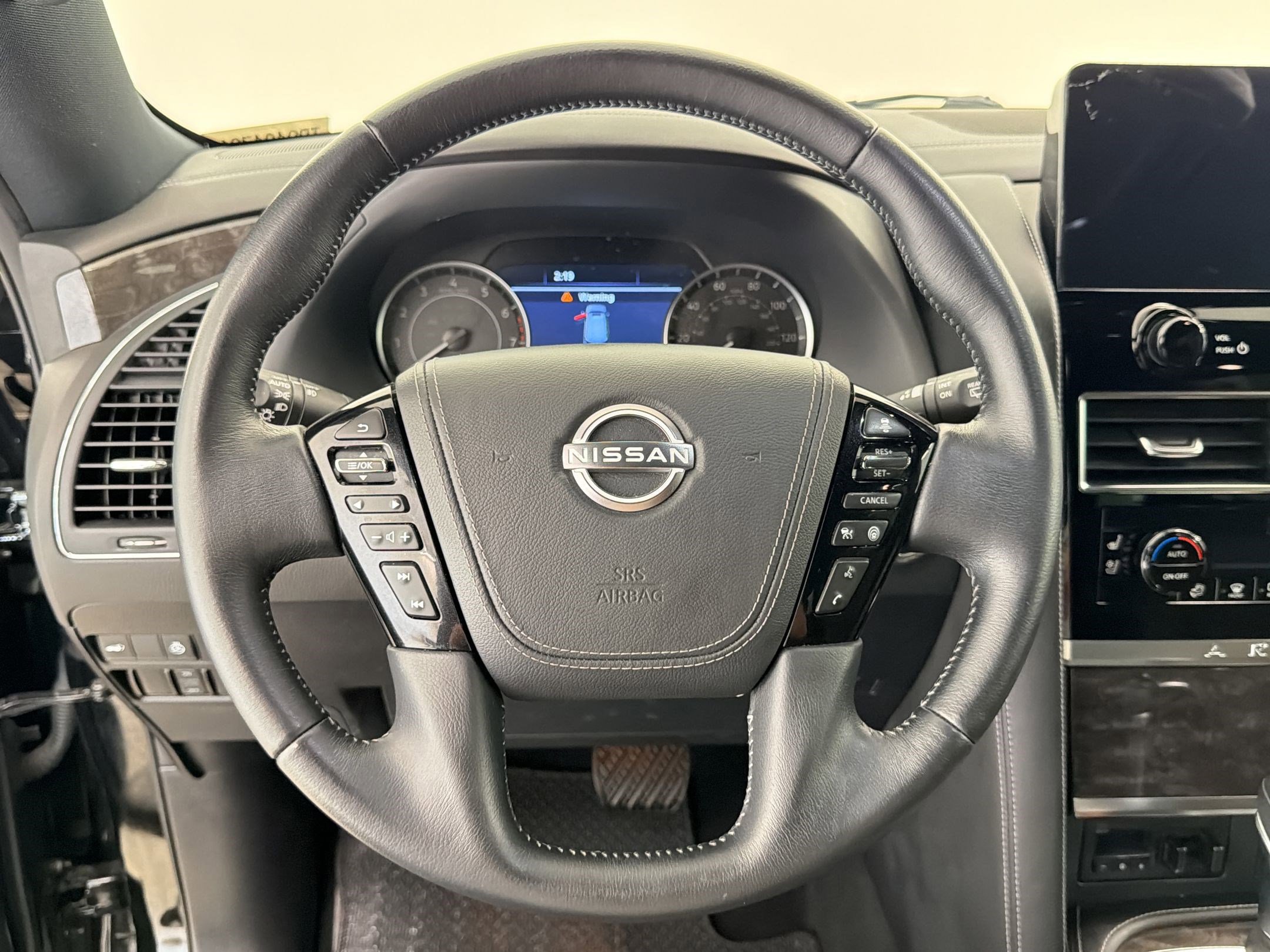 Used 2023 Nissan Armada Platinum w/ Captain's Chairs Package image 18