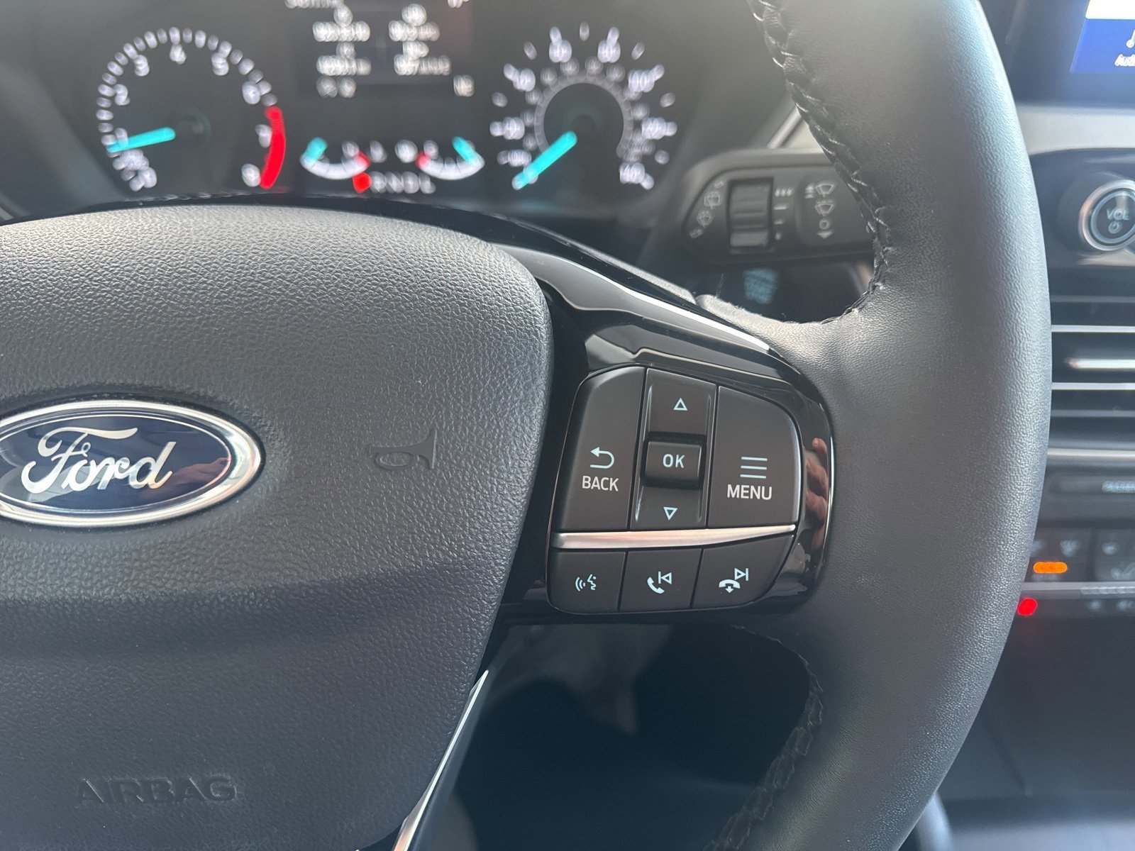 Certified 2022 Ford Escape SE w/ Convenience Package image 29