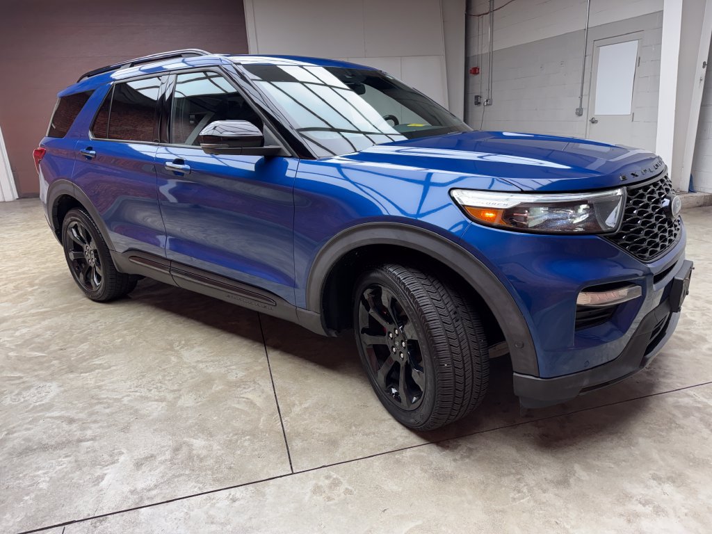 Certified 2020 Ford Explorer ST w/ ST Street Pack AWD/4WD image 6