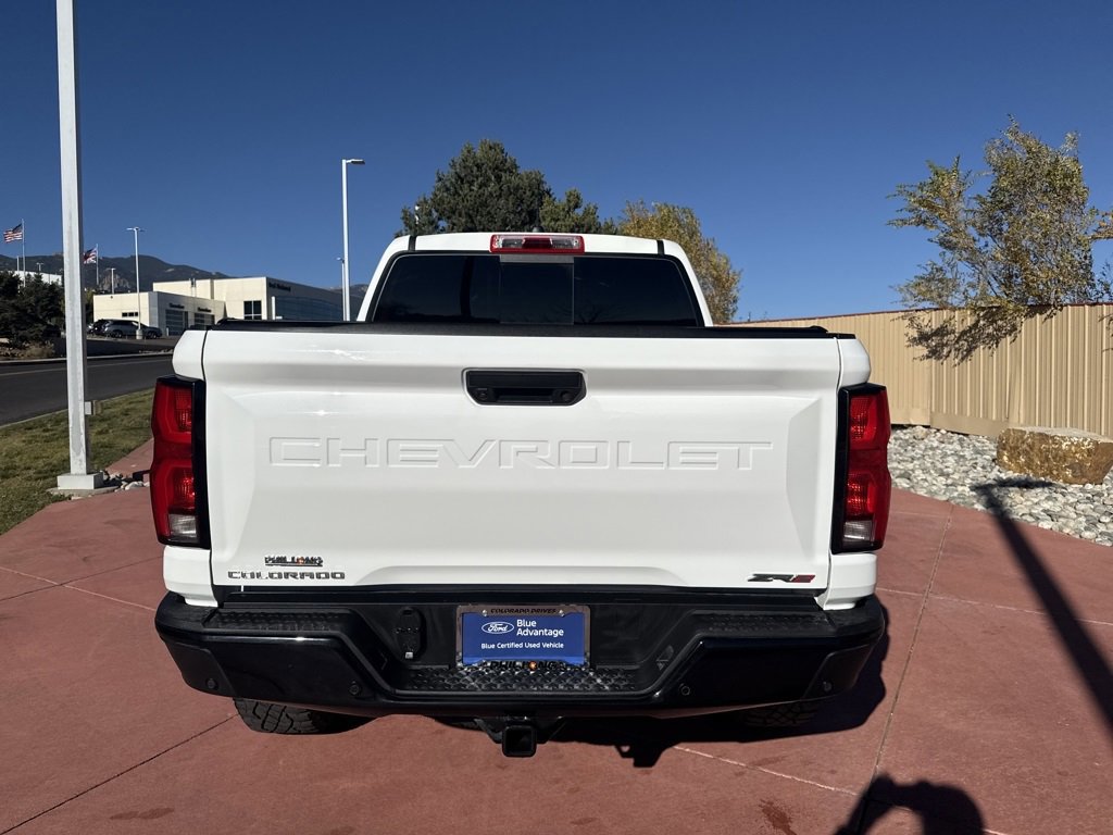Used 2023 Chevrolet Colorado ZR2 w/ ZR2 Convenience Package III image 4