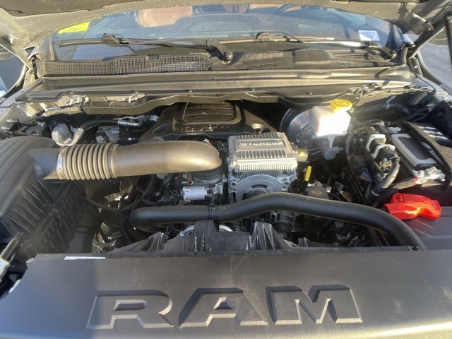 Used 2024 RAM 1500 Limited image 12