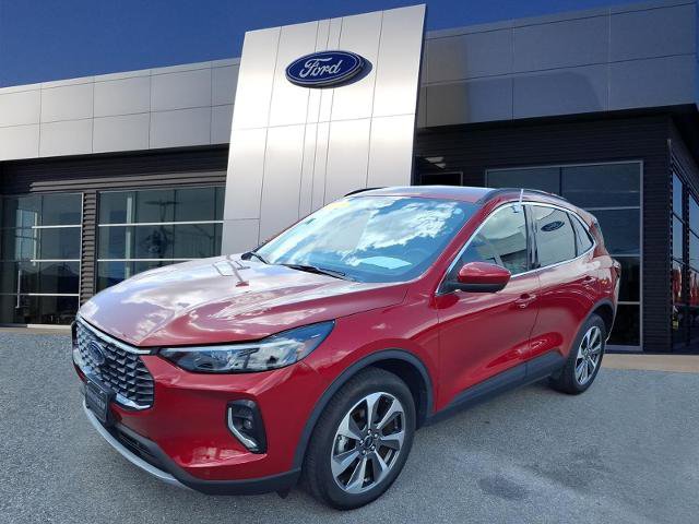 Certified 2023 Ford Escape Platinum AWD/4WD image 4