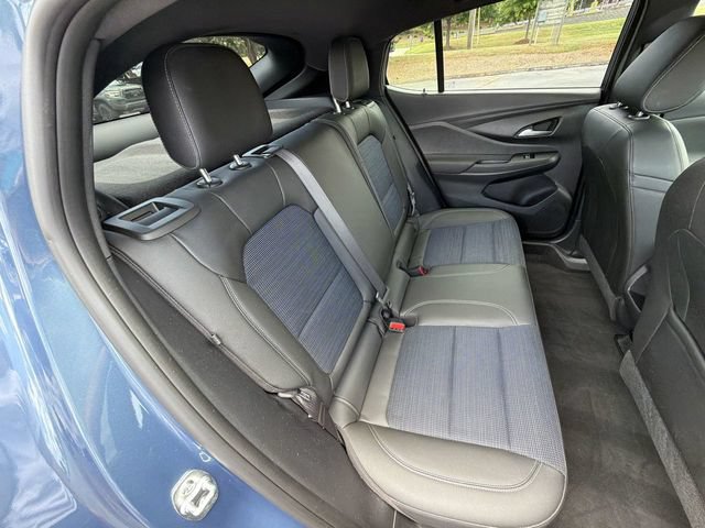 Used 2025 Buick Envista Preferred w/ Convenience I Package FWD image 25