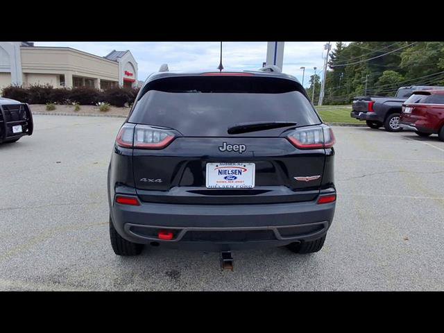 Used 2020 Jeep Cherokee Trailhawk AWD/4WD image 36