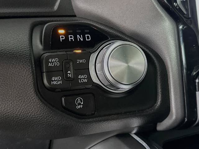 Used 2023 RAM 1500 Laramie AWD/4WD image 18