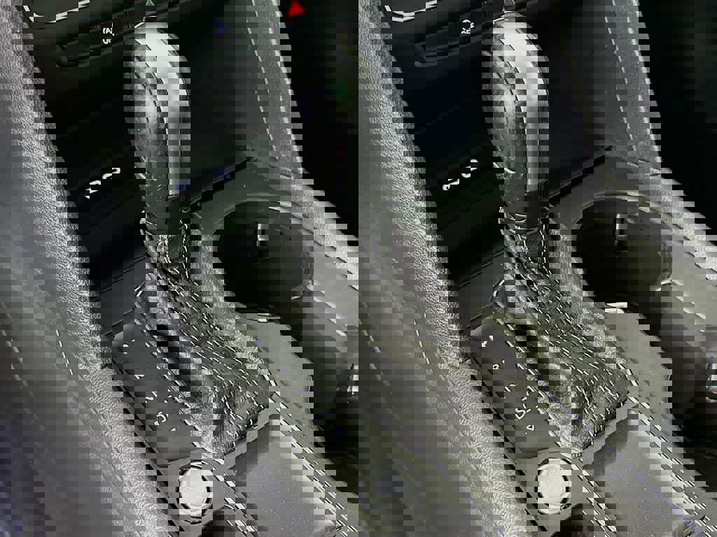 Used 2021 Volkswagen Atlas SE w/ Panoramic Sunroof Package image 19