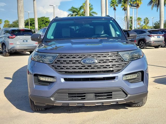 Certified 2021 Ford Explorer XLT w/ Equipment Group 202A RWD image 2