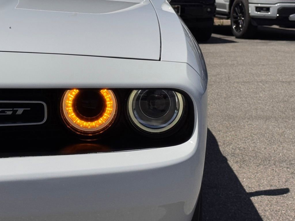 Used 2022 Dodge Challenger GT image 8