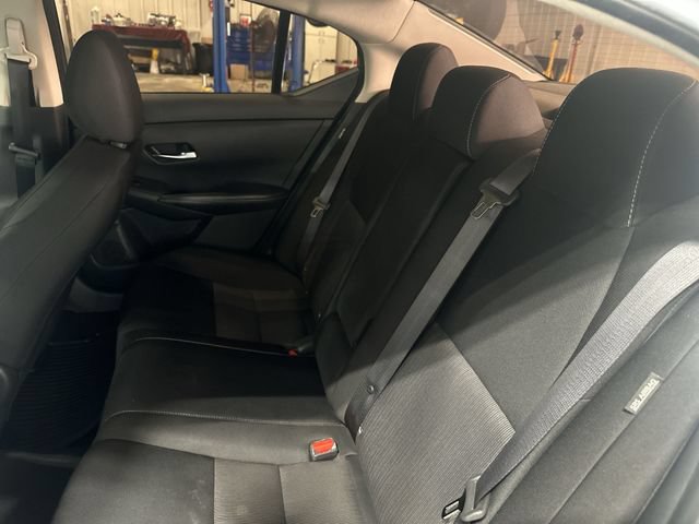Used 2022 Nissan Sentra SV FWD image 31