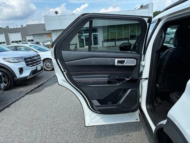 Certified 2023 Ford Explorer ST-Line w/ Class IV Trailer Tow Package AWD/4WD image 10