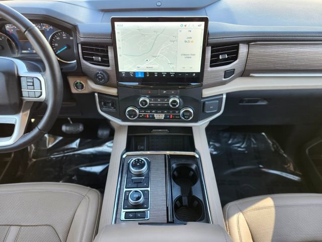 Certified 2023 Ford Expedition Limited image 14