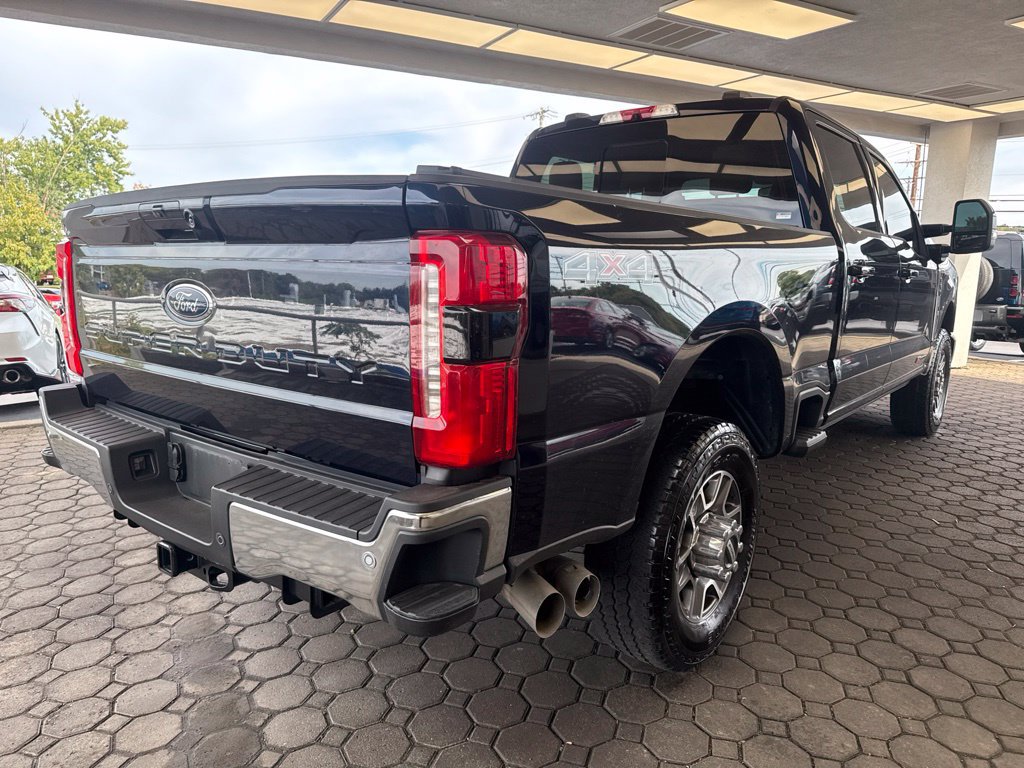 Certified 2025 Ford F350 Lariat w/ Lariat Ultimate Package AWD/4WD image 6