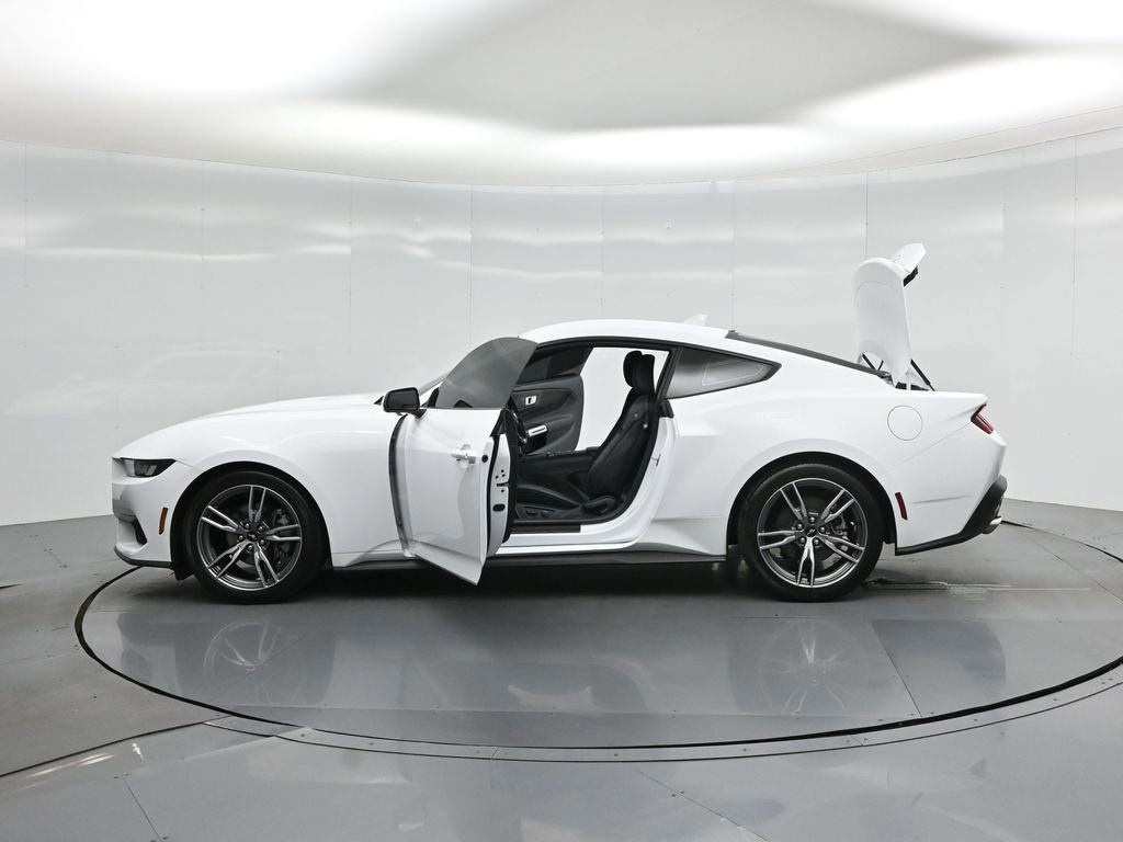 Certified 2024 Ford Mustang Coupe image 51