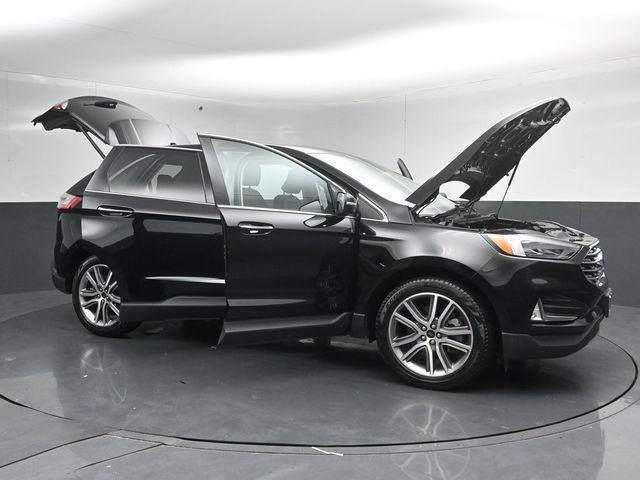 Certified 2024 Ford Edge Titanium w/ Equipment Group 301A AWD/4WD image 55