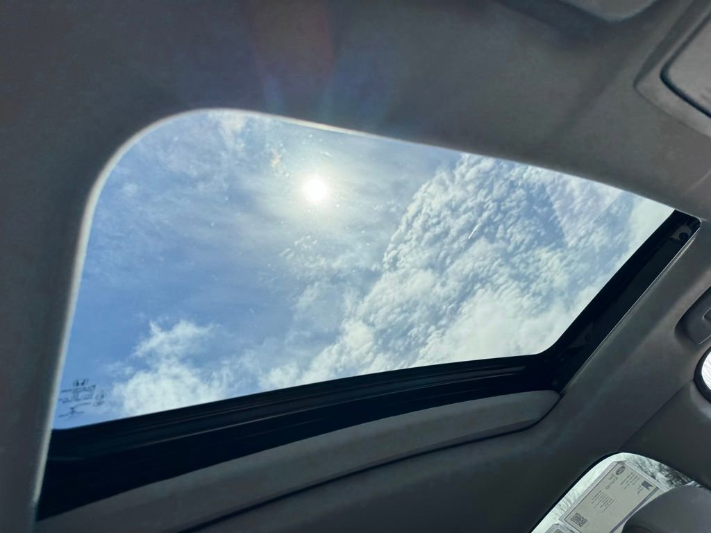 Used 2017 Honda CR-V EX image 17