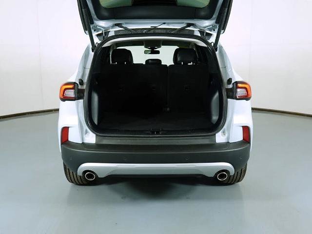 Certified 2025 Ford Escape Platinum AWD/4WD image 6