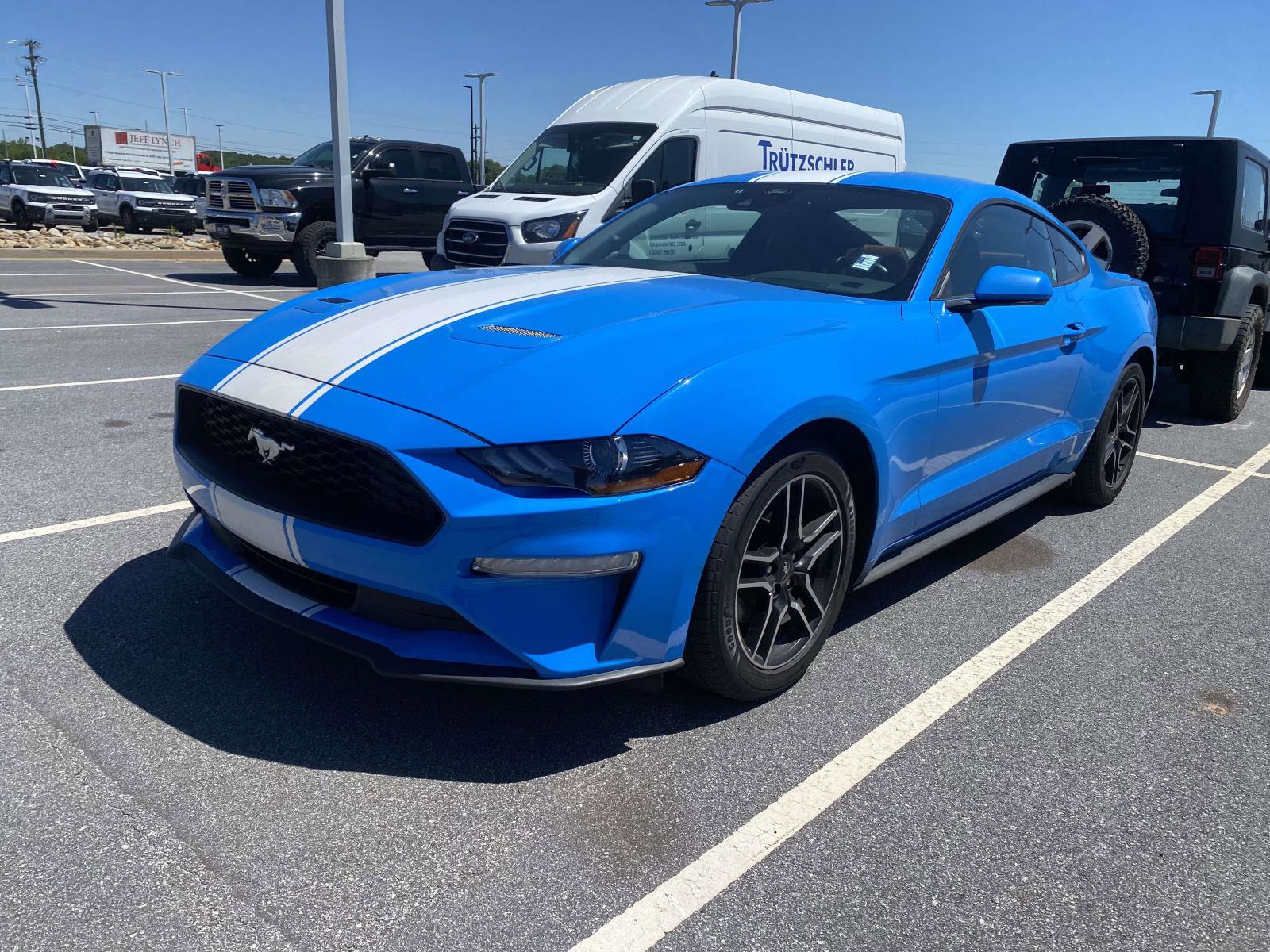 Certified 2022 Ford Mustang Premium RWD image 3