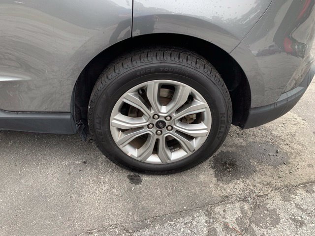 Certified 2024 Ford Edge Titanium AWD/4WD image 37