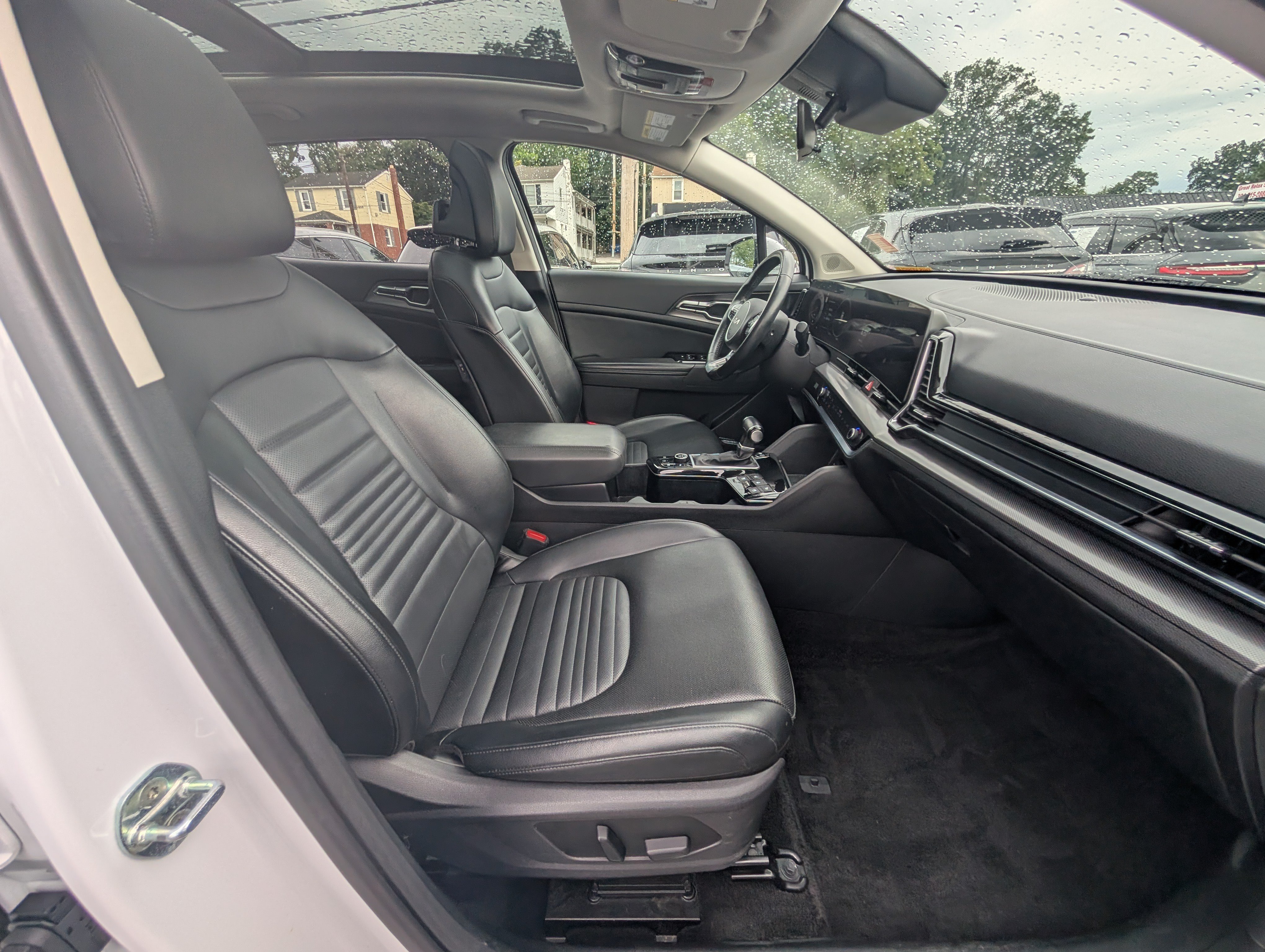 Used 2023 Kia Sportage SX AWD/4WD image 12