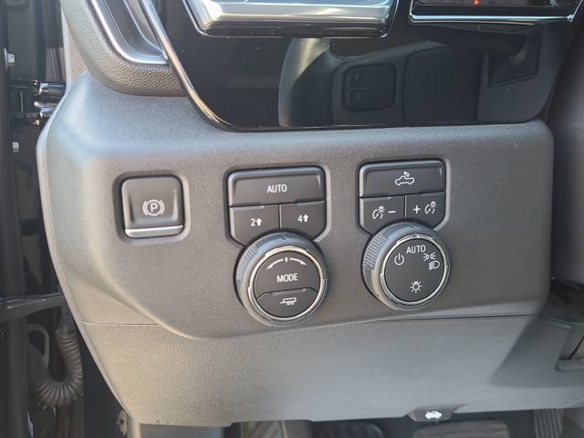 Used 2023 Chevrolet Silverado 1500 LT AWD/4WD image 22