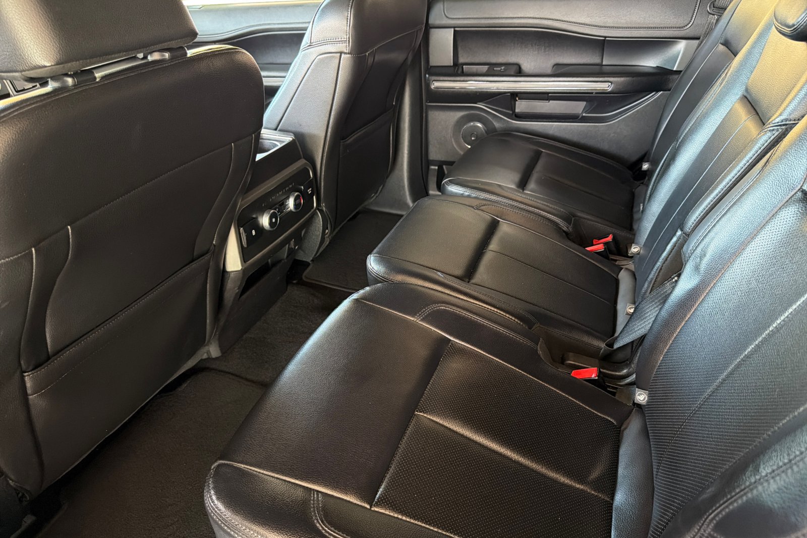 Certified 2021 Ford Expedition XLT RWD image 11