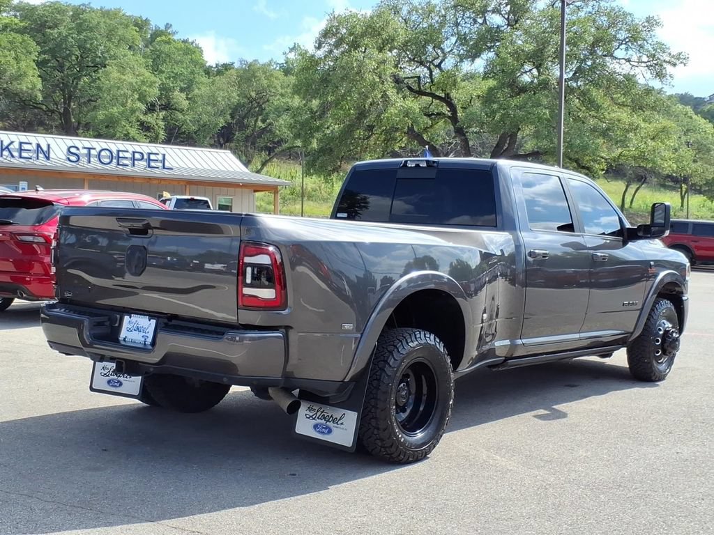 Used 2022 RAM 3500 Laramie RWD image 11