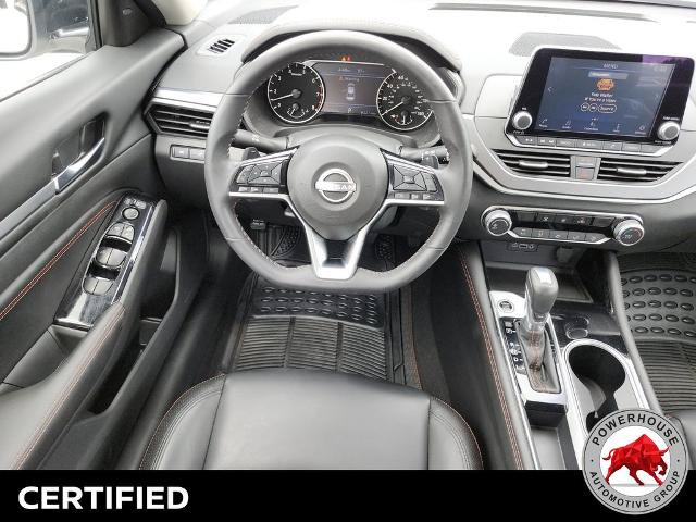 Used 2023 Nissan Altima 2.5 SR FWD image 17
