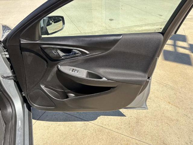 Used 2023 Chevrolet Malibu LT image 16