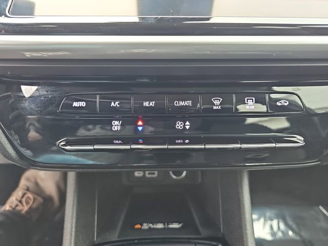 Used 2023 Chevrolet Bolt EUV LT w/ Driver Confidence Package FWD image 25