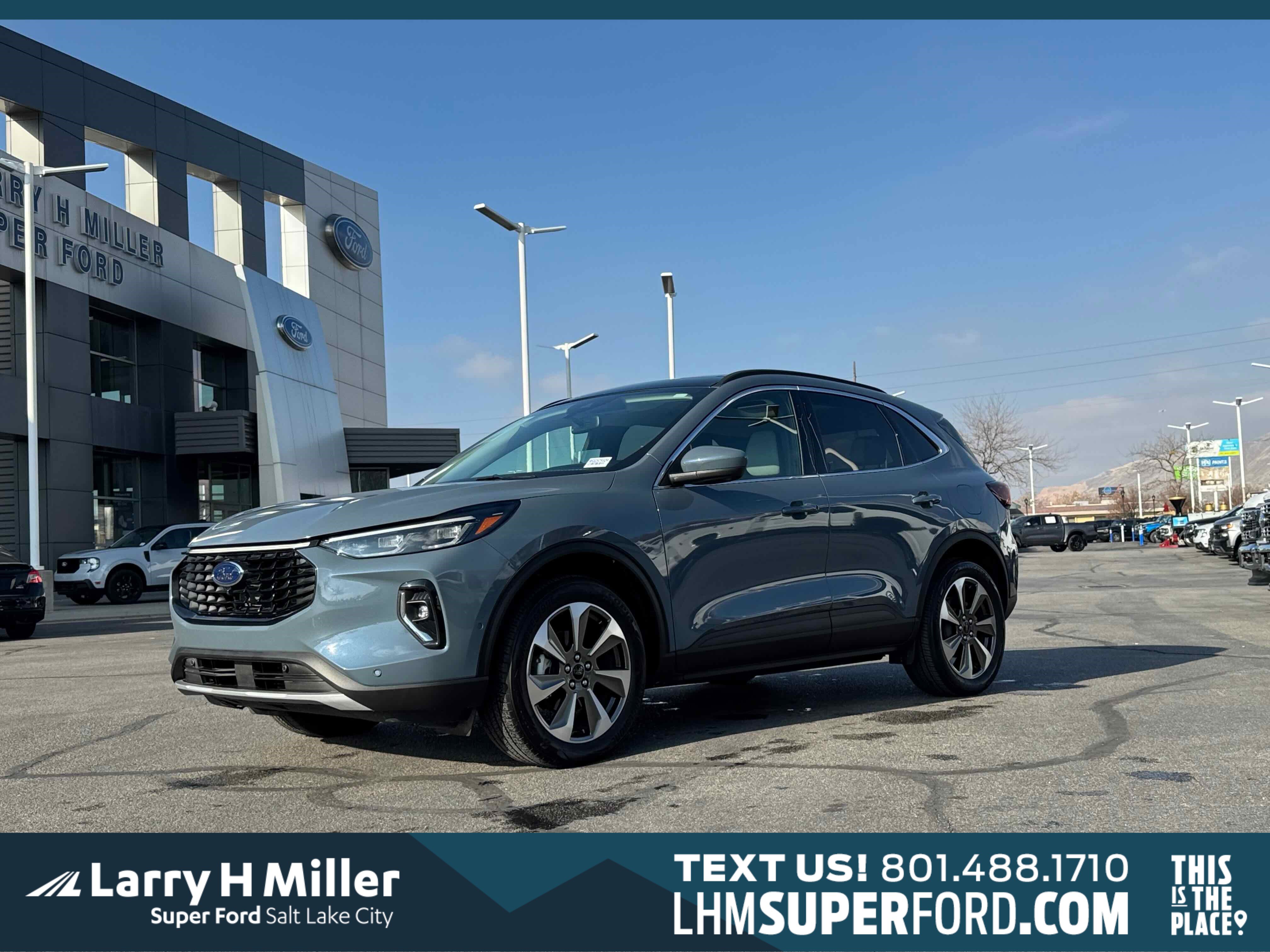 Certified 2023 Ford Escape Platinum w/ Premium Technology Package